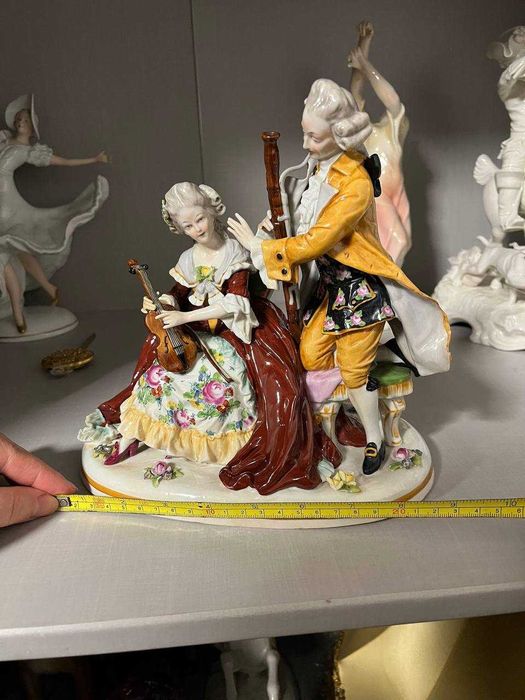 Thüringer Porzellangruppe – Para muzykujących