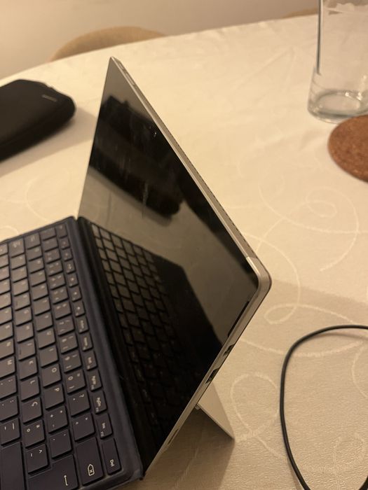 Microsoft Surface Pro 4