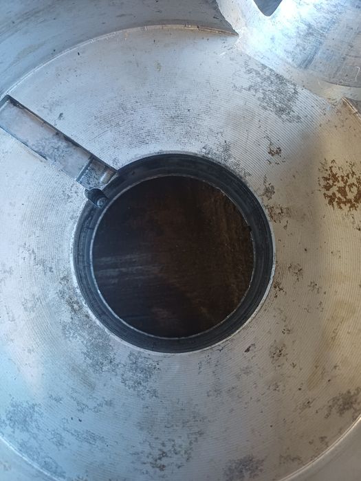 Продам картера ява 633  та облицювання 638