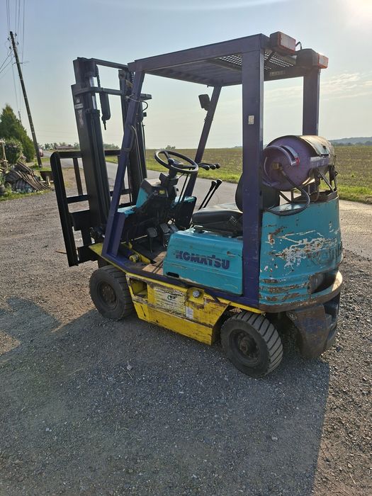 Sprzedam Wózek widłowy marki komatsu
