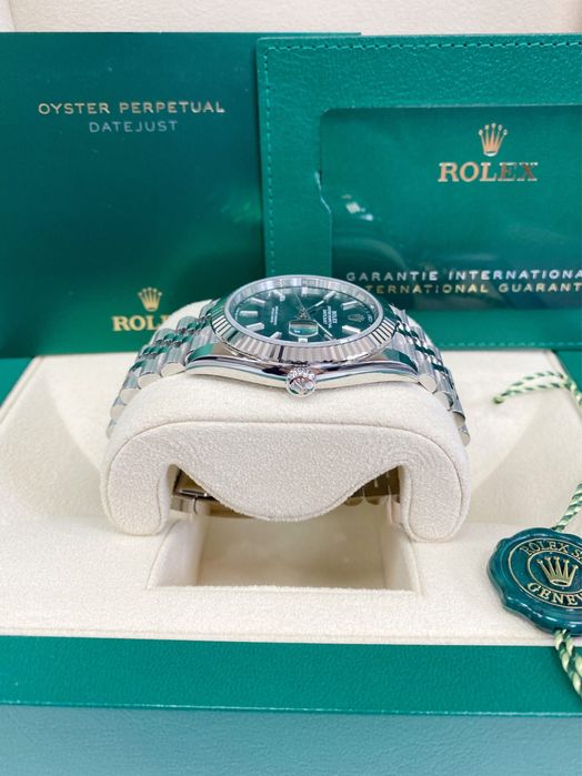 ПОВНИЙ КОМПЛЕКТ! Годинник Rolex DateJust Oyster 41 mm Oystersteel Mint Green Dial Fluted Bezel Jubilee Bracelet (Reference # 126334)