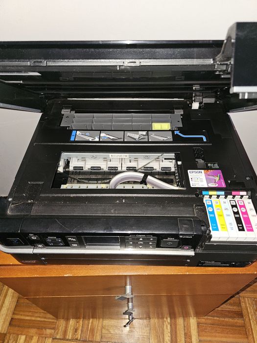 Impressora Epson Stylus Photo PX700W