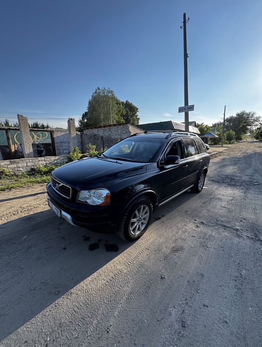Продам Volvo XC90