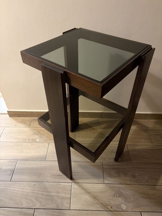 Trzy rodzaje stolikow kawowych modulowych regaly szklane