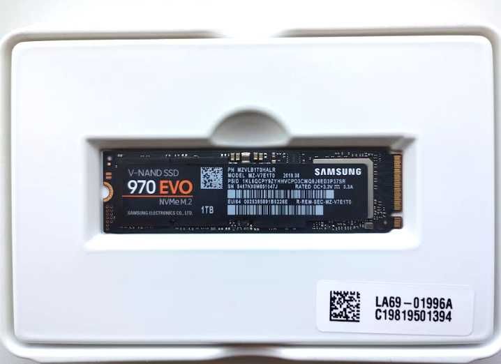 SSD накопичувач Samsung 970 EVO NVMe M2