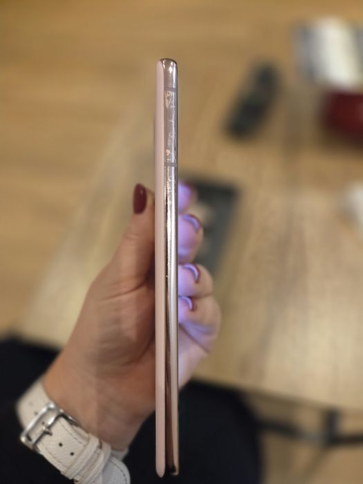 Samsung s21 z etui