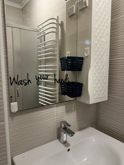 1 к квартира, подобово, Площа Филармоніі, самозаселення