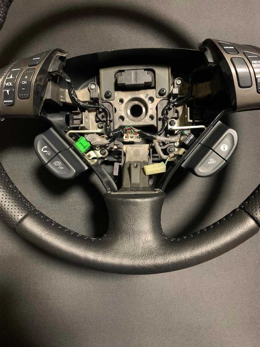 Руль після перетяжки Хонда Аккорд 7 на обмін Honda Accord VII
