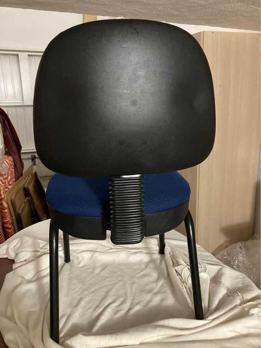 Cadeira de escritório ou sala de espera