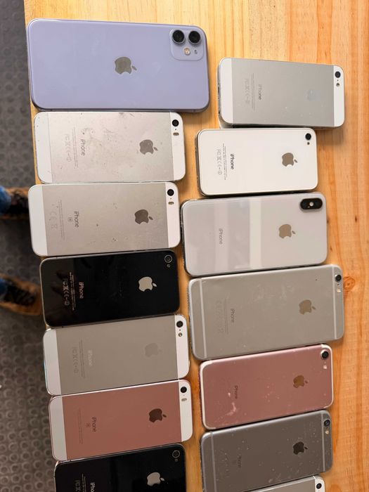 Lote Apple para Peças / Reparação – 54 iPhones + 26 iPads +iPods+Peças