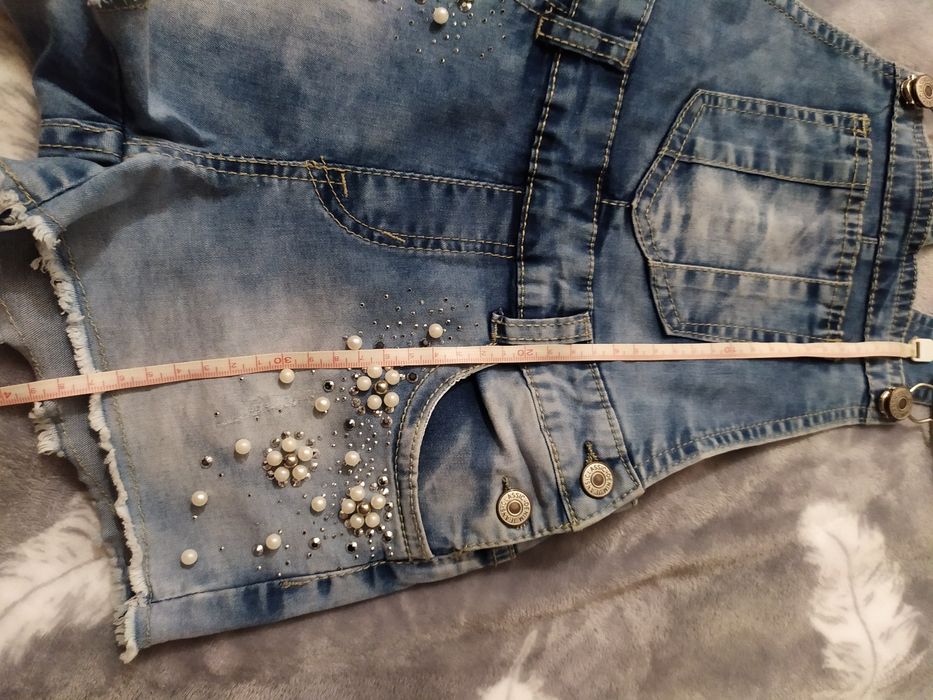 Джинсовый комбинезон шорты