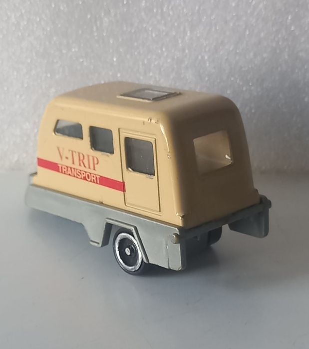 V-trip transport sem marca