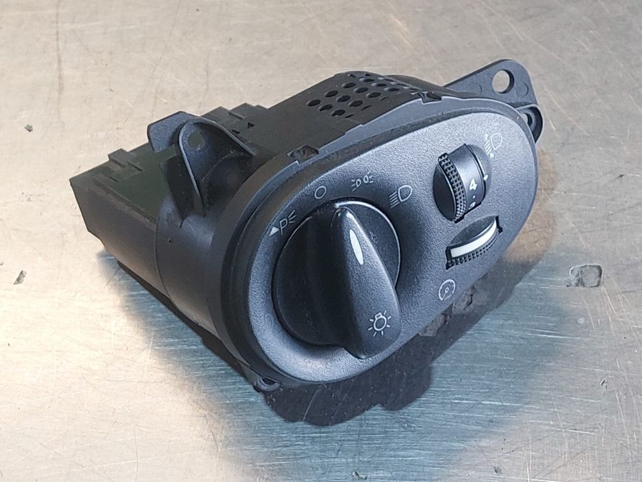 Comutador de luzes Ford Focus MK1