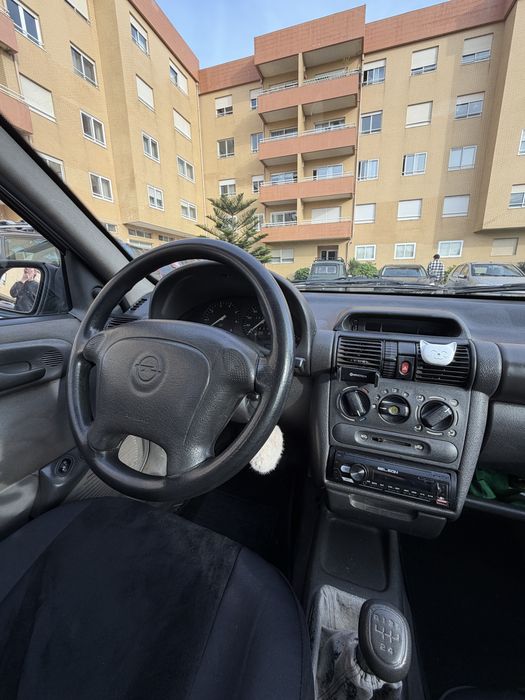Vendo Opel Corsa B 1.2 Gasolina - Ano 1995