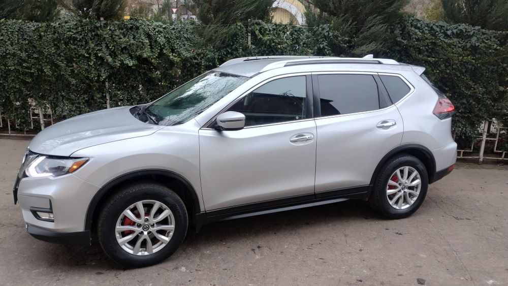 Продам Nissan Rogue 2019
