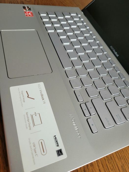Asus X412DA-AD12D Ryzen3, Radeon Vega Win11 idealny