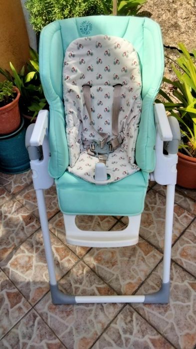 Cadeira de refeição