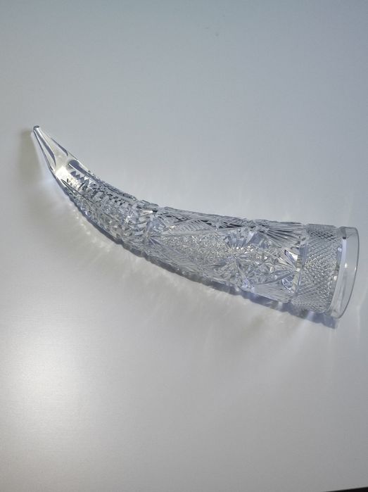 Хрустальный рог.