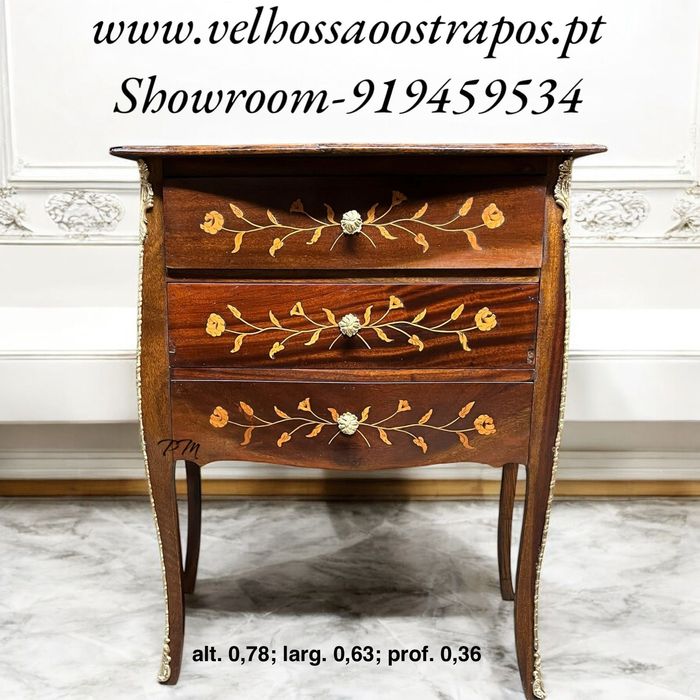 Comodas Louis XV(Variadíssimas)