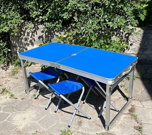 Стол раскладной + 4 стула , стол усиленый