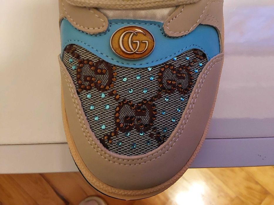 Sapatilhas Gucci.
