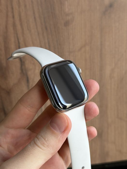 Apple Watch 8 45mm LTE Stainless Steel