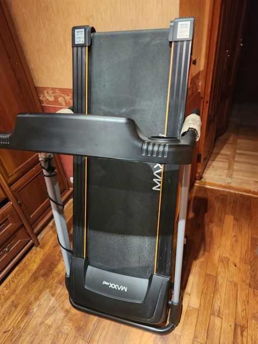 Бігова доріжка в гарному стані