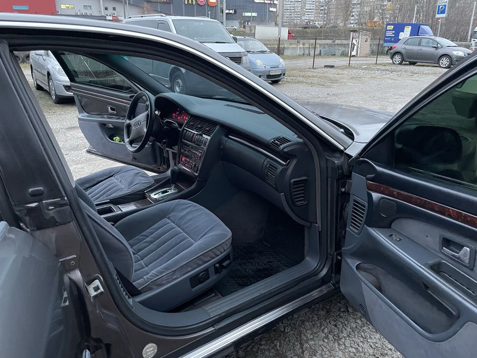 Audi a8 d2 1996 3.7 бензин