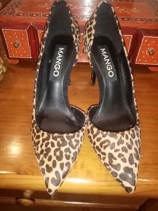 Sapatos estampados da Mango