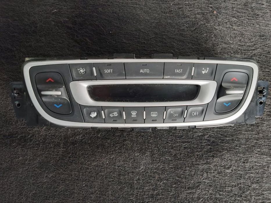 Comando Climatronic Renault Megane 3   Ref: 275100007R---