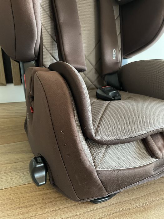 Fotelik samochodowy Recaro Young Sport Hero