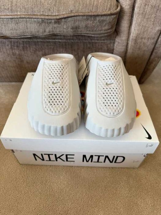 Nike_mind 001 R.40
