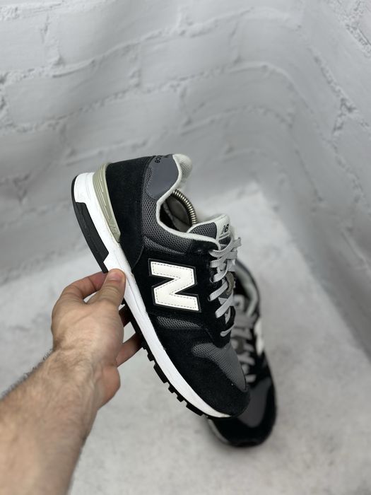 Чоловічі чорні кросівки New Balance 565 43p 574