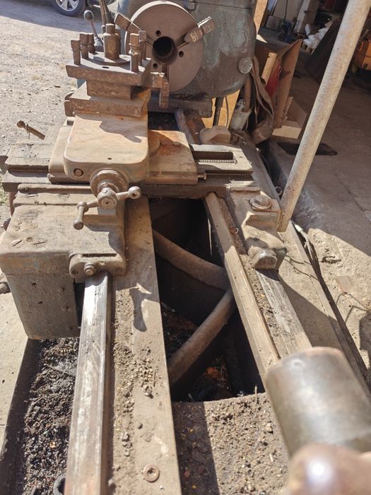 Продам токарний станок