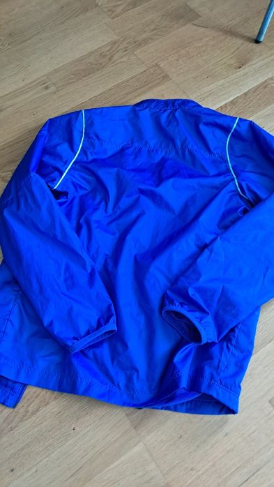 Kurtka wiatrówka dziecięca sportowa Nike rozm. 137-147  M