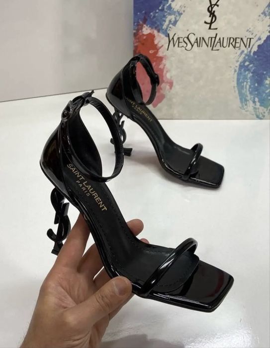 Шикарні туфлі каблуки YSL ( Saint Laurent) чорні, розмір 37