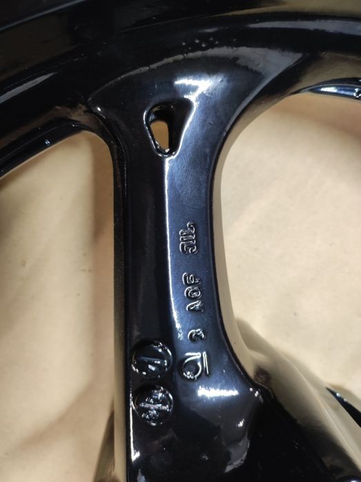 Колесо перед  Suzuki gsr 400/600