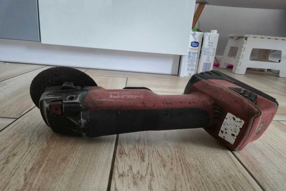 # HILTI # szlifierka kątowa AG 125 A22 + akumulator B22 5.2