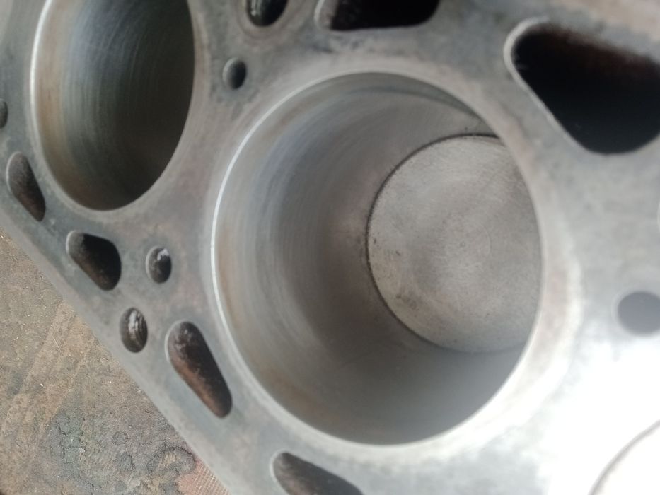 Блок двигателя в сборе 2103-1.5 объем на ВАЗ