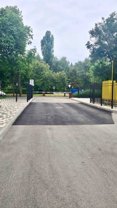 2к 58,5м Кришталеві Джерала в зеленому районі Києва