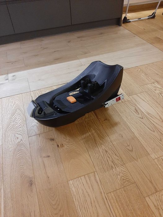 fotelik Cybex Aton Q z bazą izofix