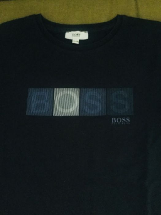 T-shirts Hugo Boss e Metro
