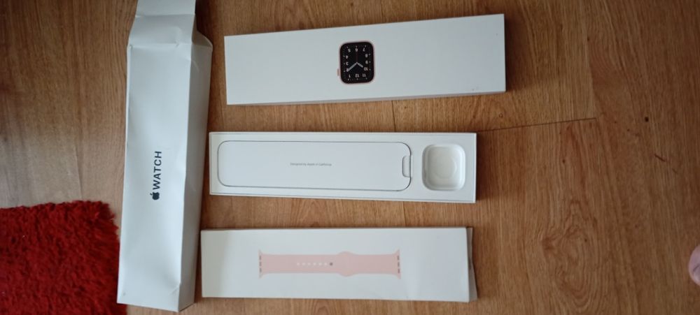 Caixas MacBook e cx watch apple