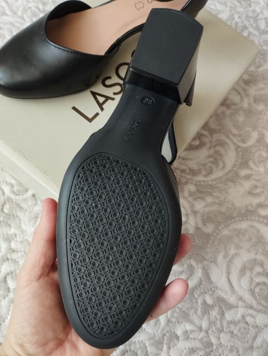 Buty skórzane Lasocki 36 rozmiar