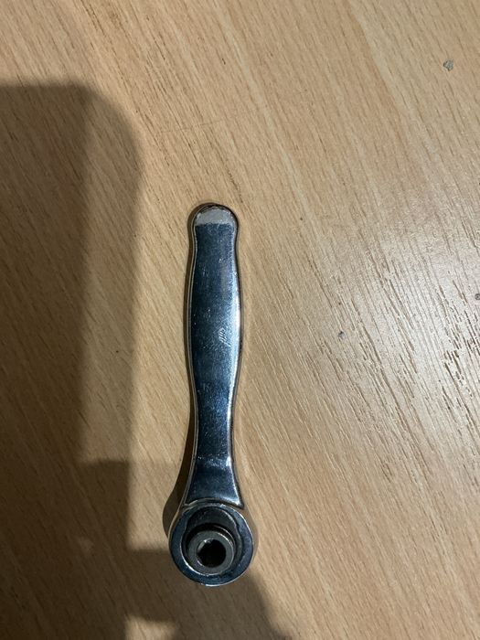 Ключ тріскачка 72зуби, шестигранний адаптер 6,35мм трещотка 1/4 біти