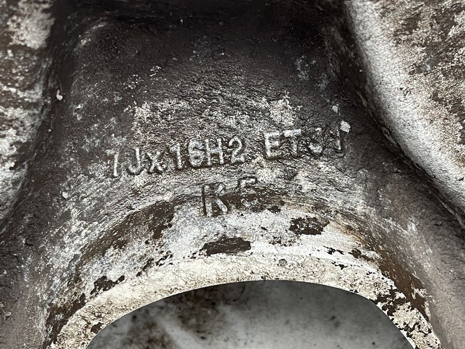 Комплект коліс 215/60 R16 5*112 Mercedes