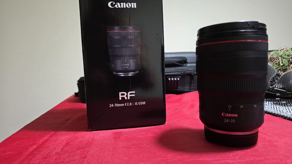 Canon RF 24-70mm f/2.8 L IS USM
