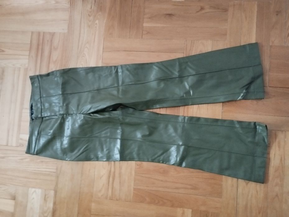 Komplet skóropodobny damski Zara