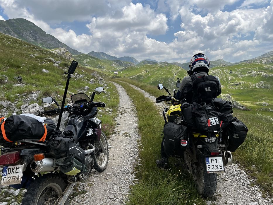 Suzuki Dr650 RSE custom rally,  masa dodatkow.
