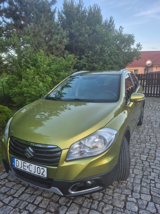 Suzuki S-Cross